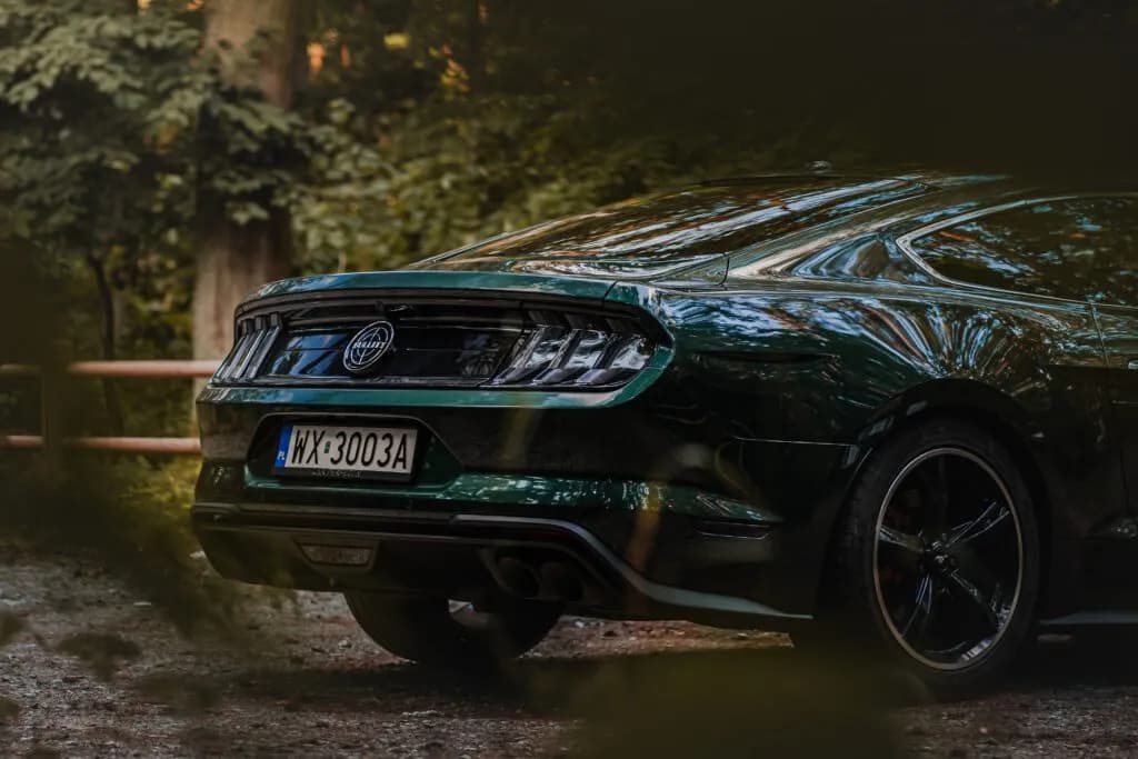 Realne koszty utrzymania Forda Mustanga: szczegółowe wyliczenia i wydatki